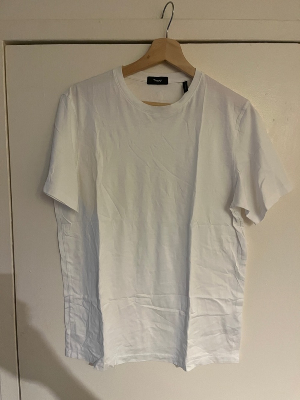 Theory White Short Sleeve Crew Neck Tee